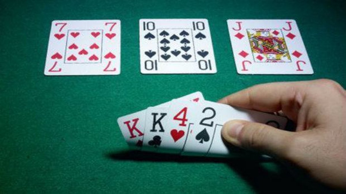 Poker Omaha tại W88: Hướng Dẫn Chơi và Mẹo Thắng Lớn